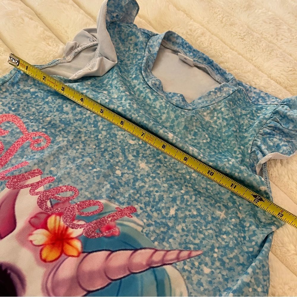 SHEIN little girl nightgown with unicorn print - Picture 9 of 12